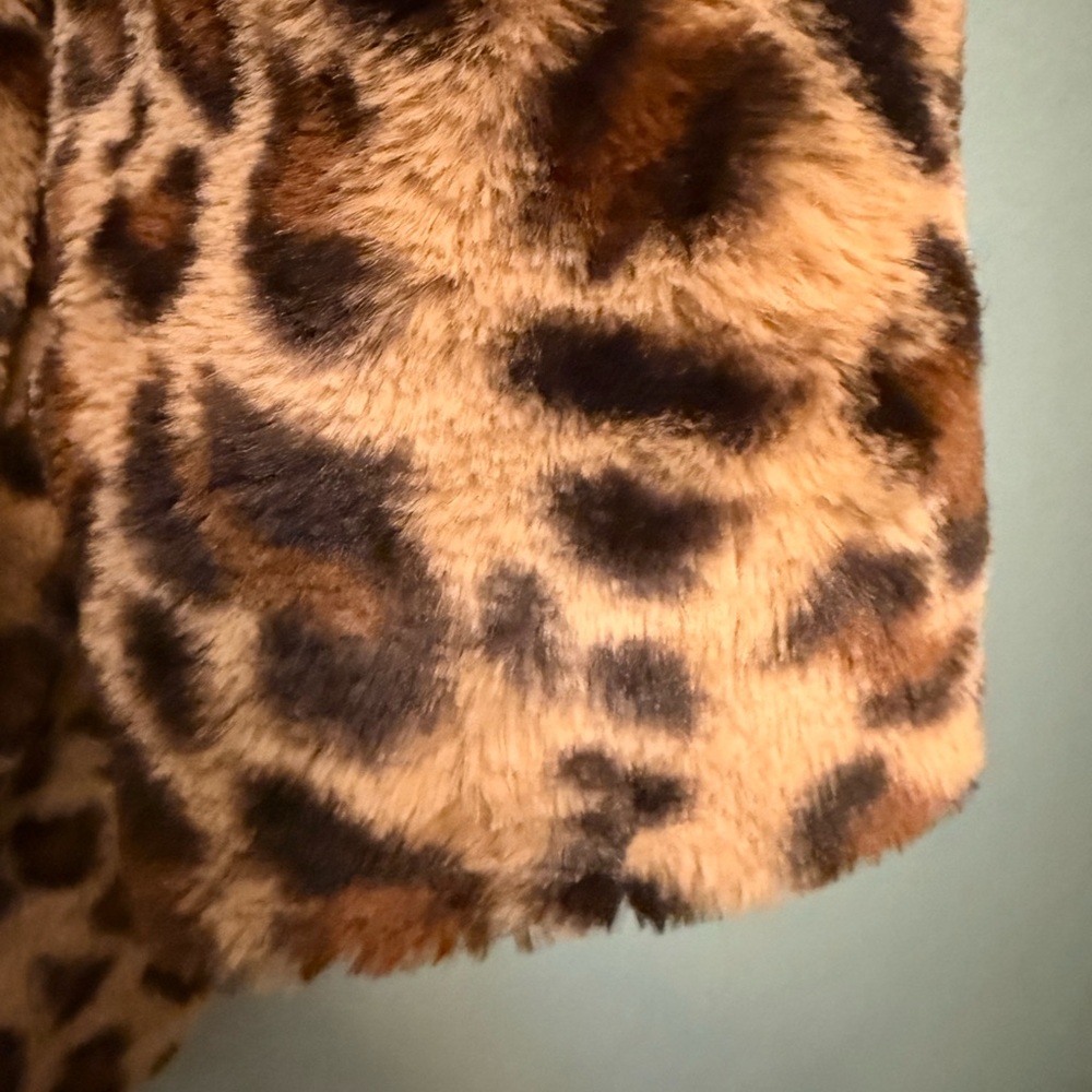 Alter’d State Animal print coat Size Medium - Picture 7 of 11